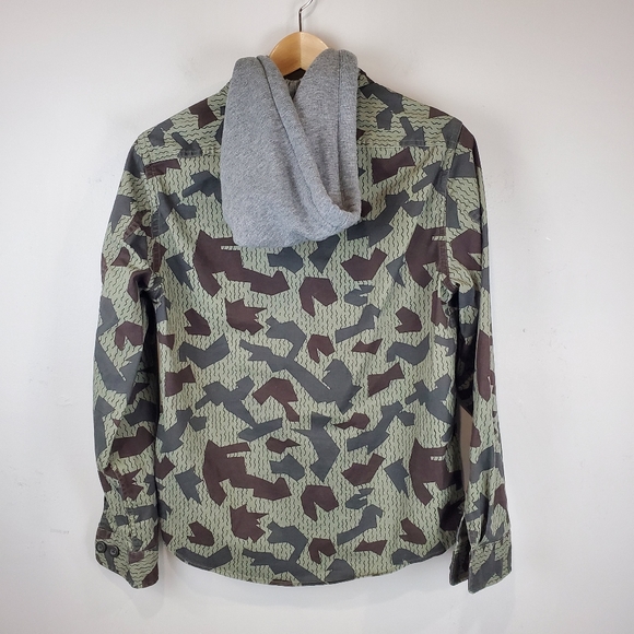 Express Hooded Scatter Camouflage Light Field Jacket Size XS Mens Button Up RARE - Picture 5 of 13